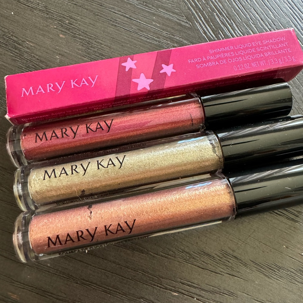 MK Shimmer✨Liquid Eyeshadow